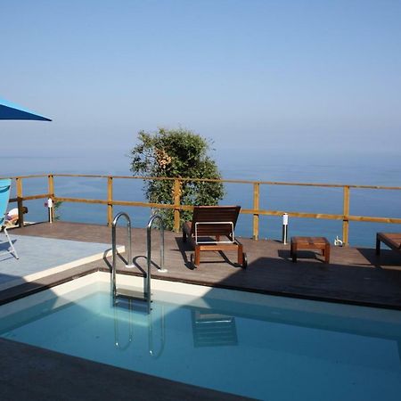 Villa Alice Santo Stefano di Camastra Eksteriør bilde