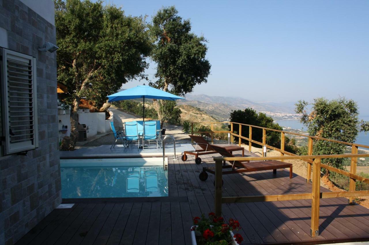 Villa Alice Santo Stefano di Camastra Eksteriør bilde